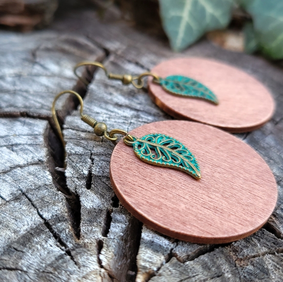 Handmade Bohemian Style Wood Disc Earrings - Picture 6 of 6